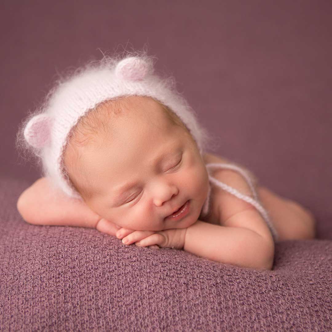 What Is the Best Age for Newborn Portraits? 1